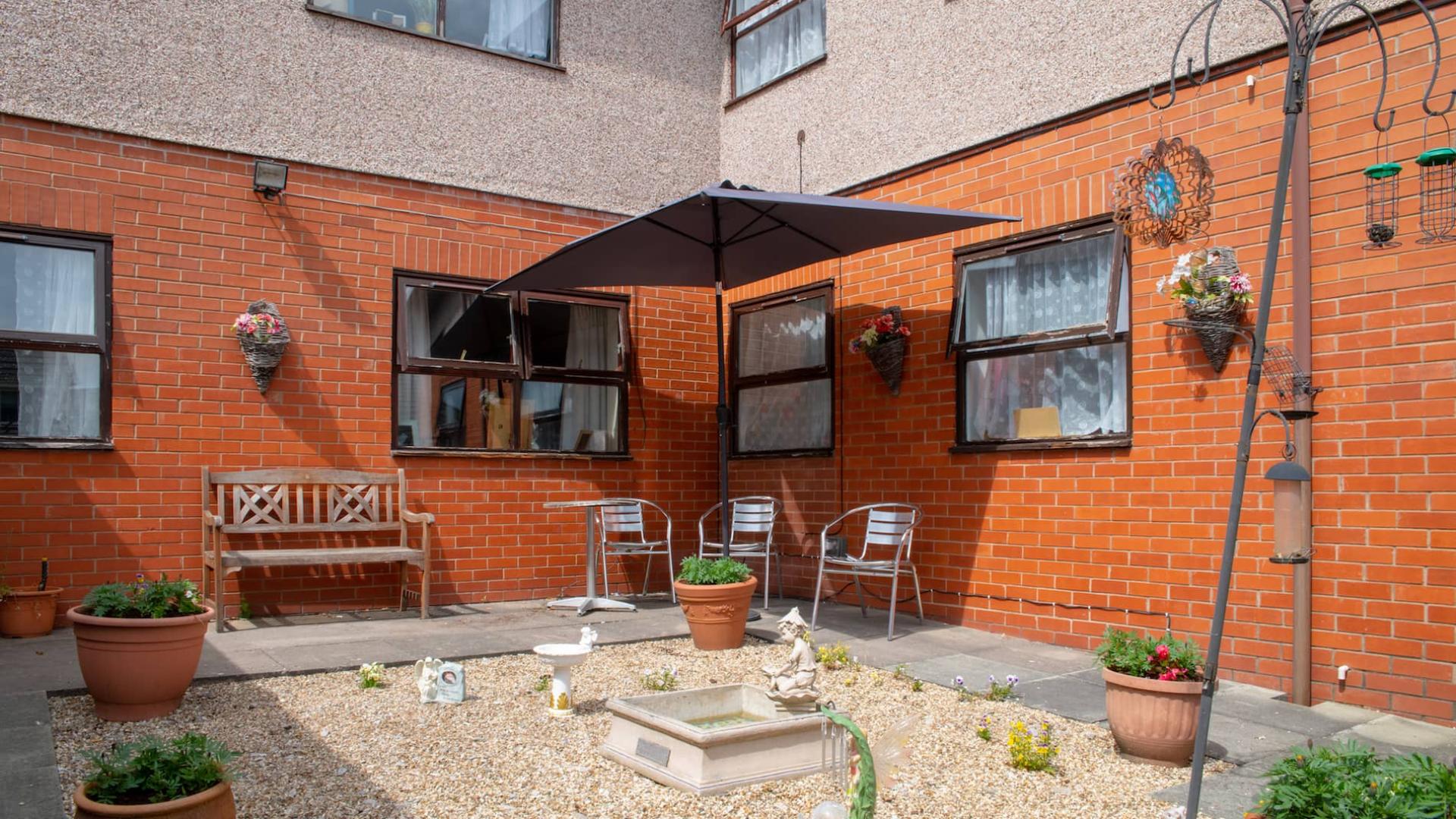 Meifod & Vicarage Court, Rhosllanerchrugog, Wrexham